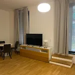 Apartment Holesovice Parking