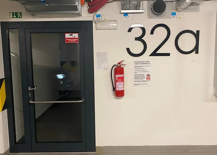 Apartment Holesovice Parking