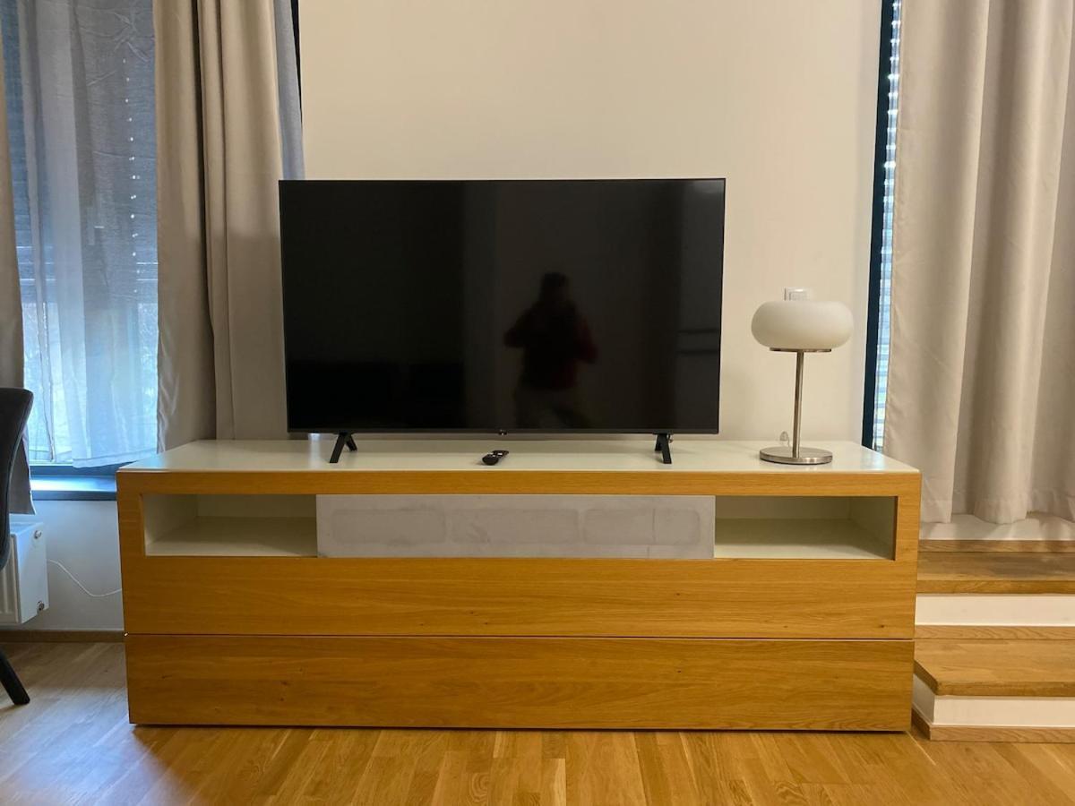 Holesovice Parking Apartment